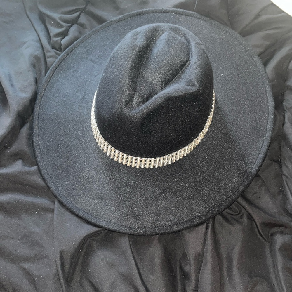 Rhinestone Fedora NWT